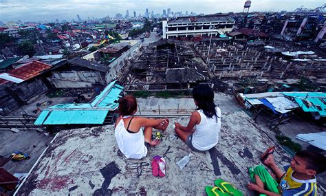 This striking feature of Manila makes it an emblematic .